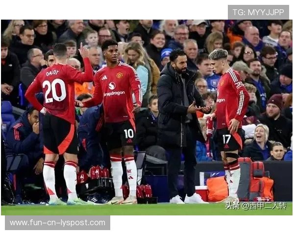 曼联清洗名单曝光：多名球员或离队，曼联队伍